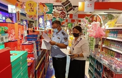 食品安全“守查?！?，筑牢中秋節食品銷售安全防線